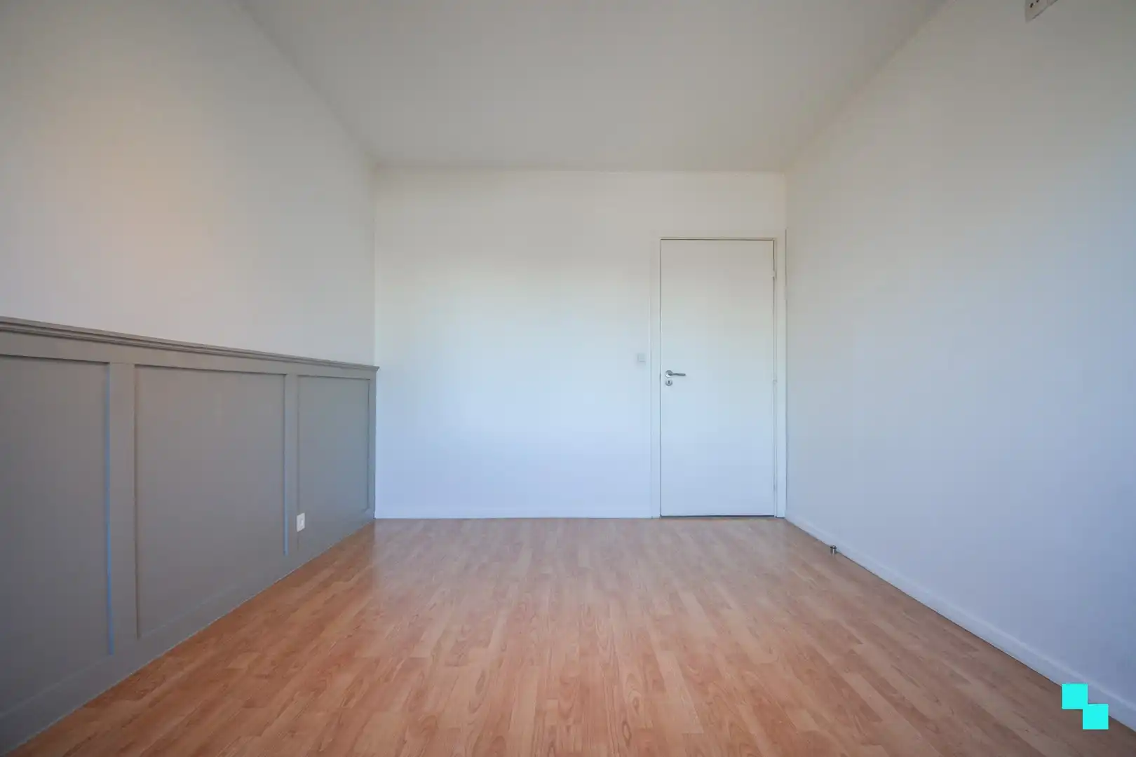 2-slaapkamer appartement in centrum stad Roeselare foto 12