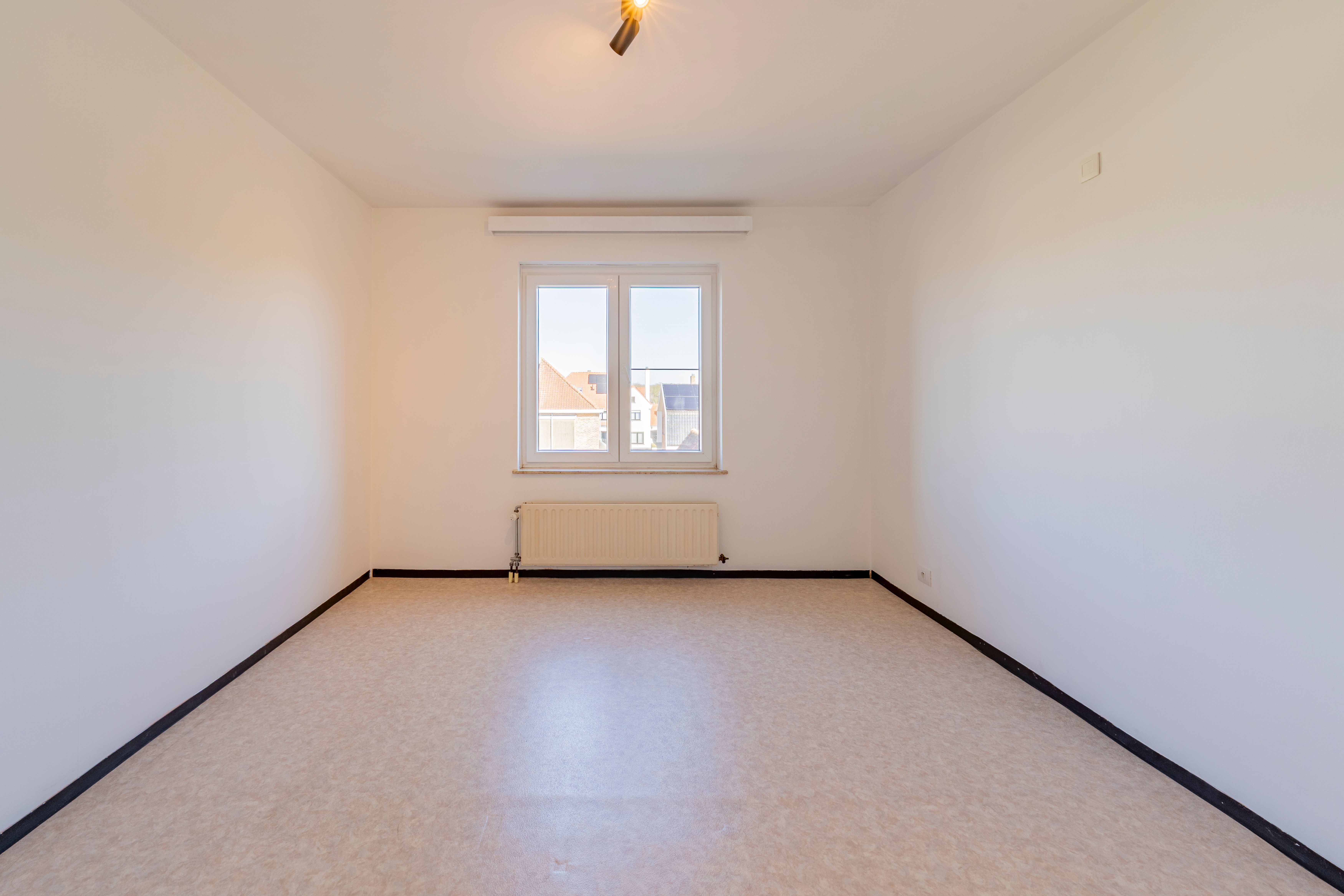 Energiezuinig appartement EPC A met 2 slaapkamers en garagebox te Assebroek foto 5