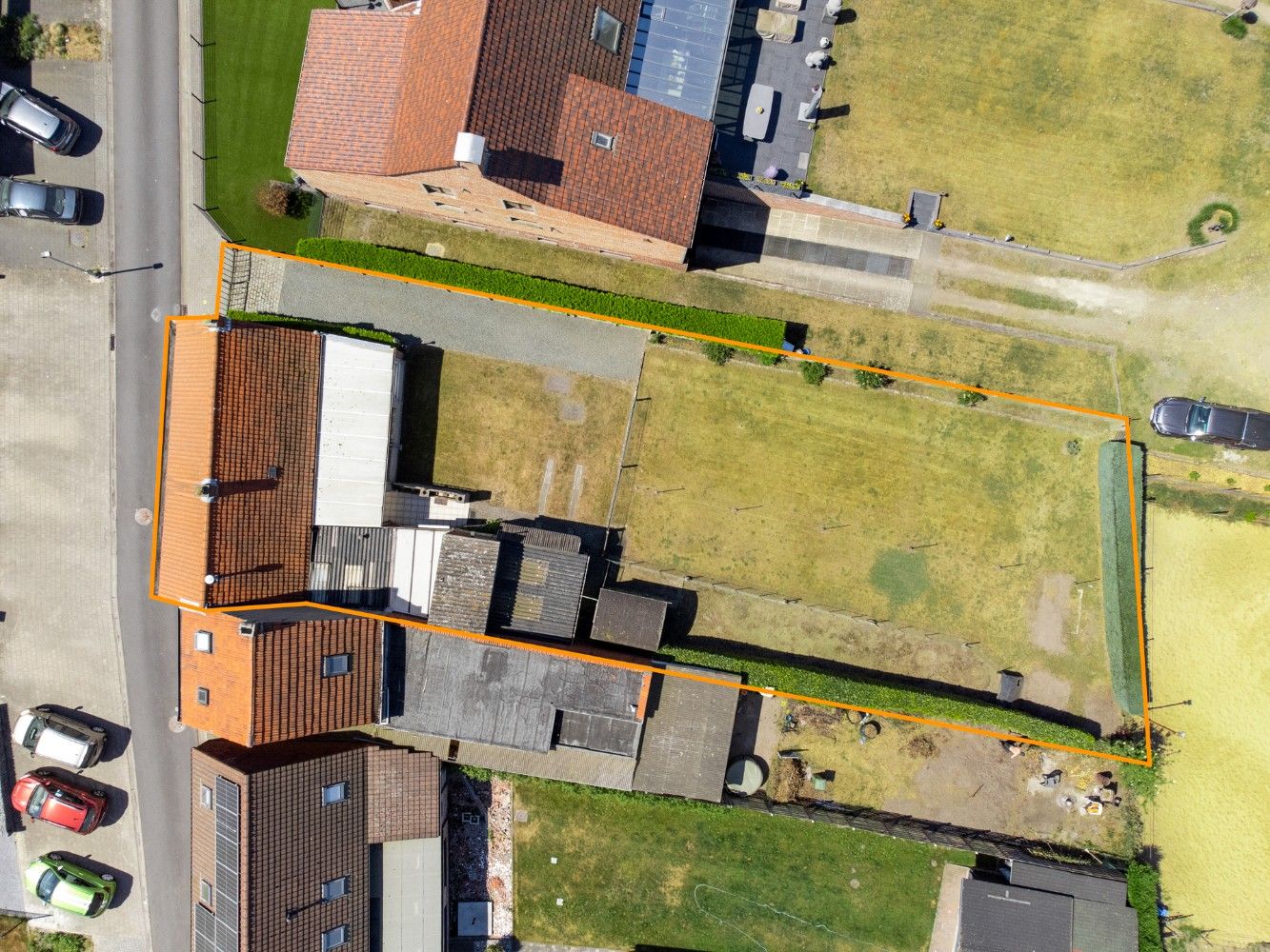 Tof gelegen, te renoveren woning met 2 slpk., garage en tuin foto 29