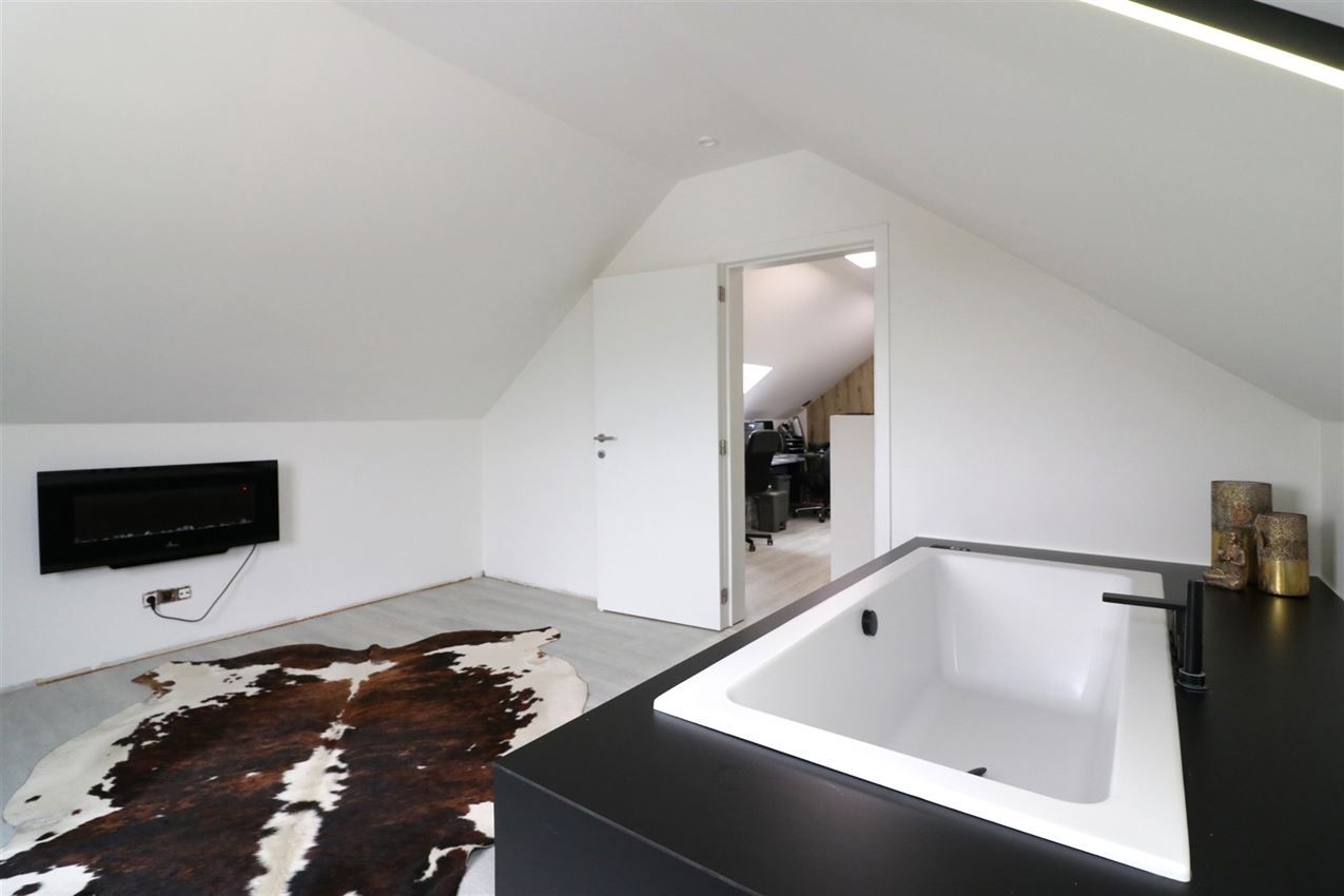 Gelijkvloers wonen mogelijk, instapklaar en energiezuinig foto 24