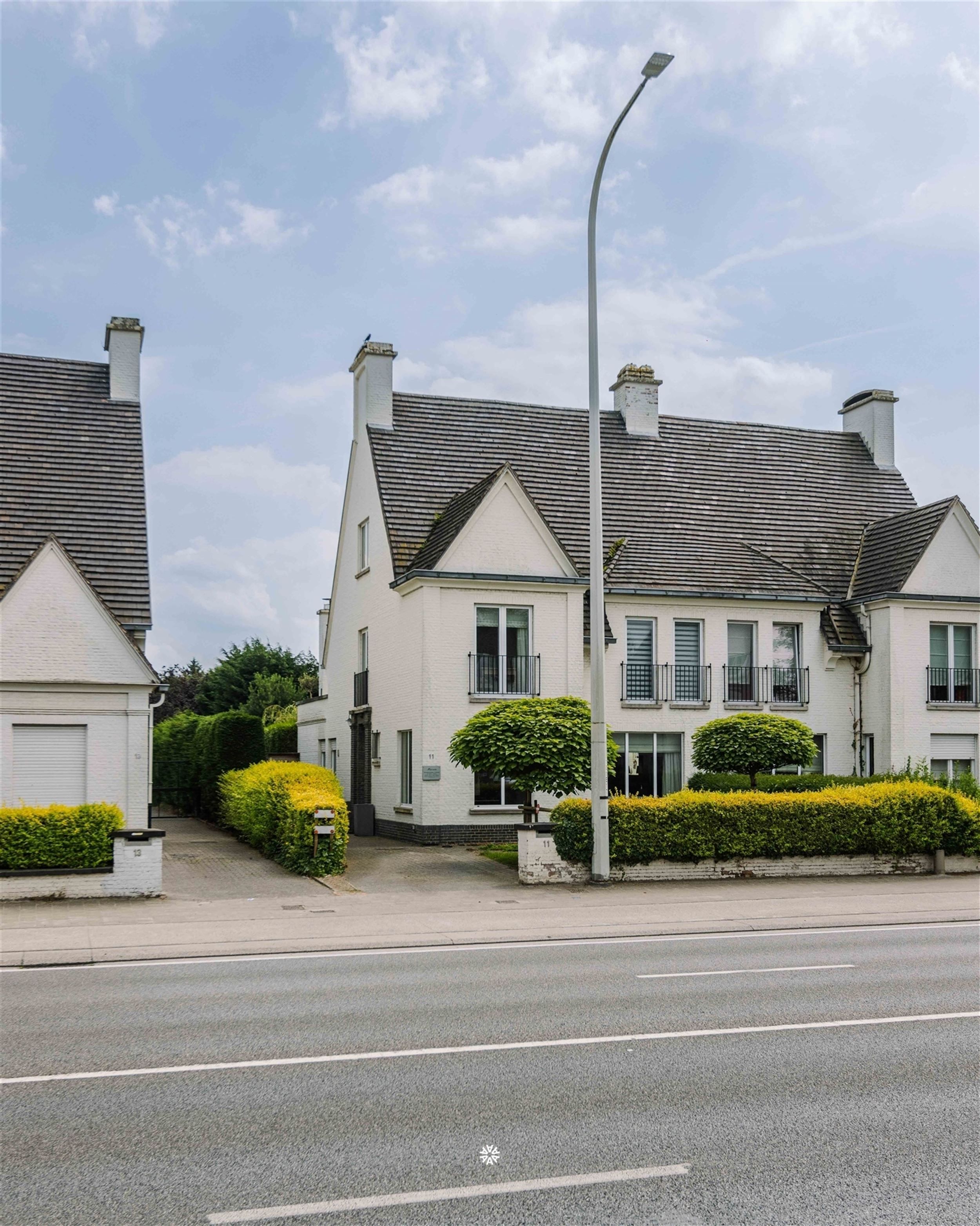 Zeer charmante koppelvilla met vier slaapkamers te koop in Sint-Niklaas foto 30