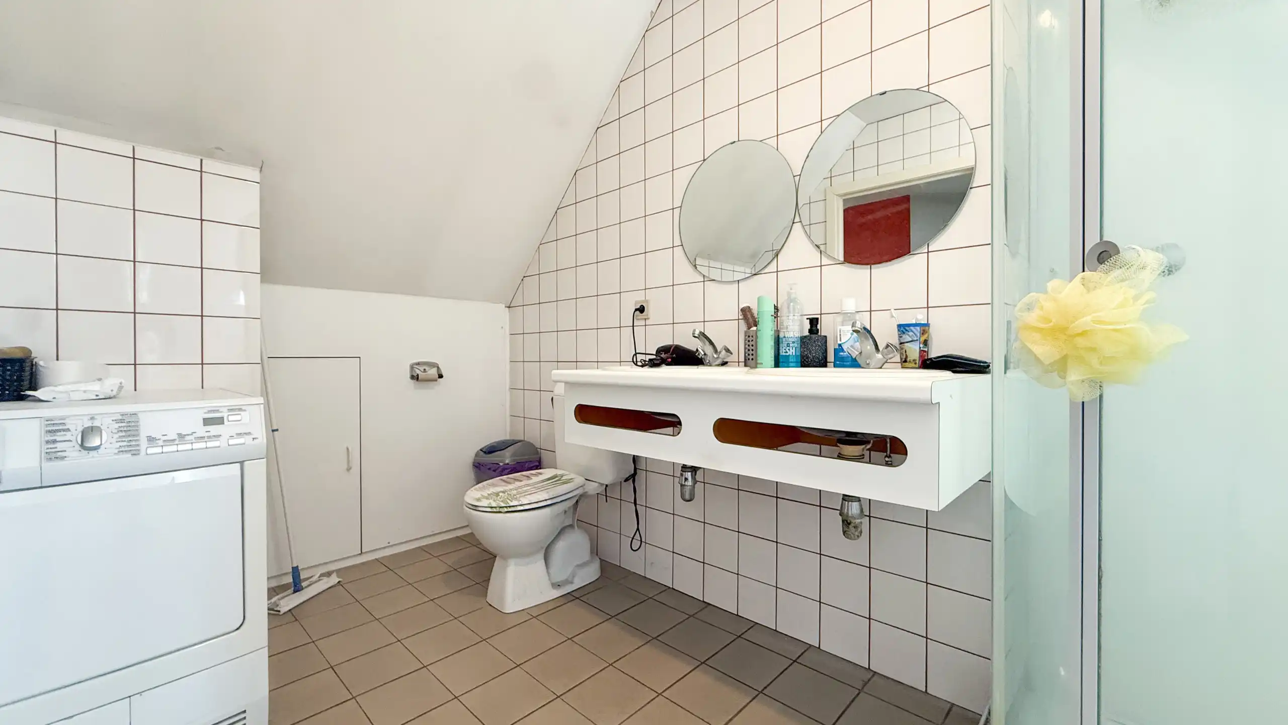 Instapklaar duplex appartement met 3 slaapkamers en EPC B! foto 15