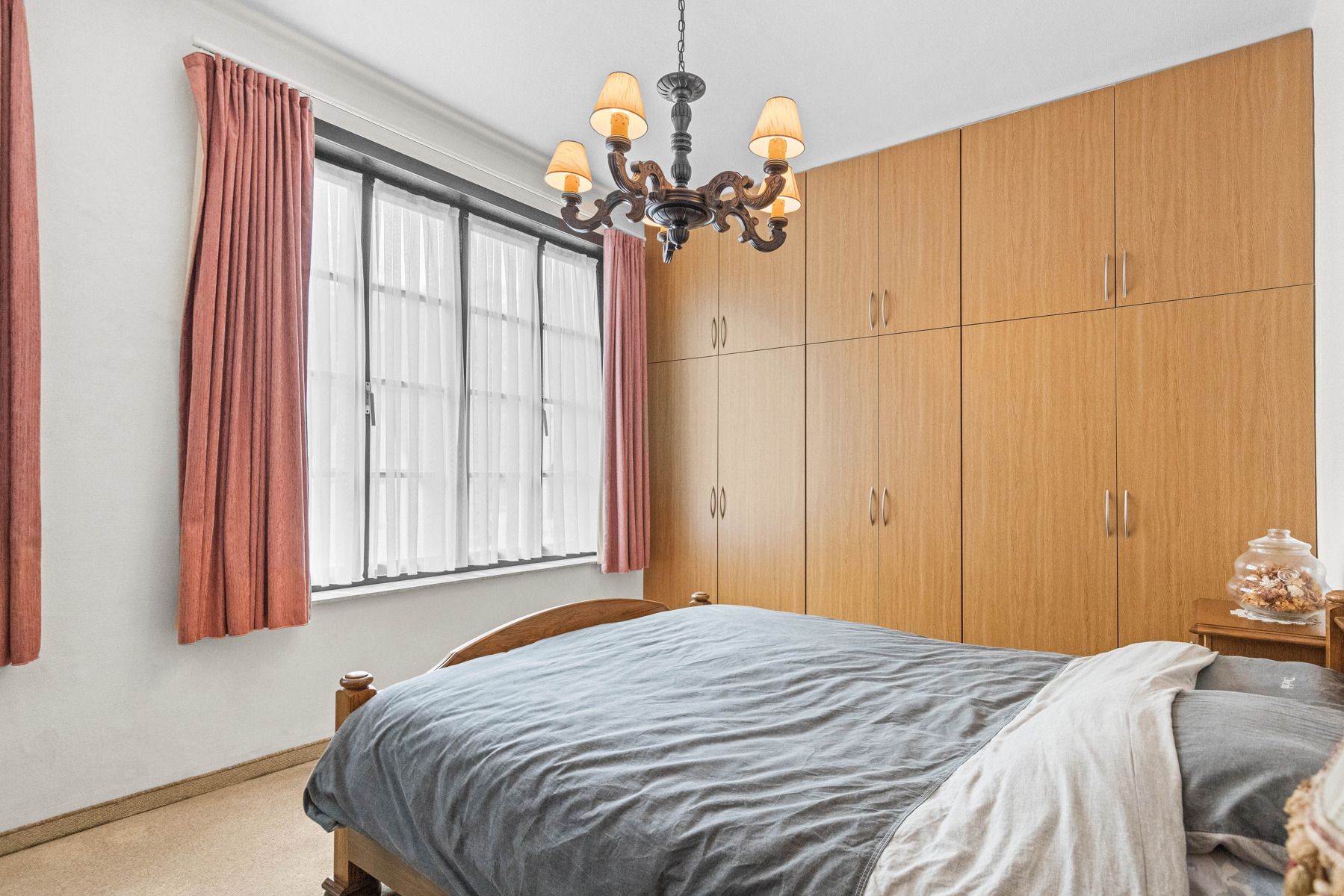 Charmante burgerwoning in hartje Brugge met tuin én zomerhuisje foto 14