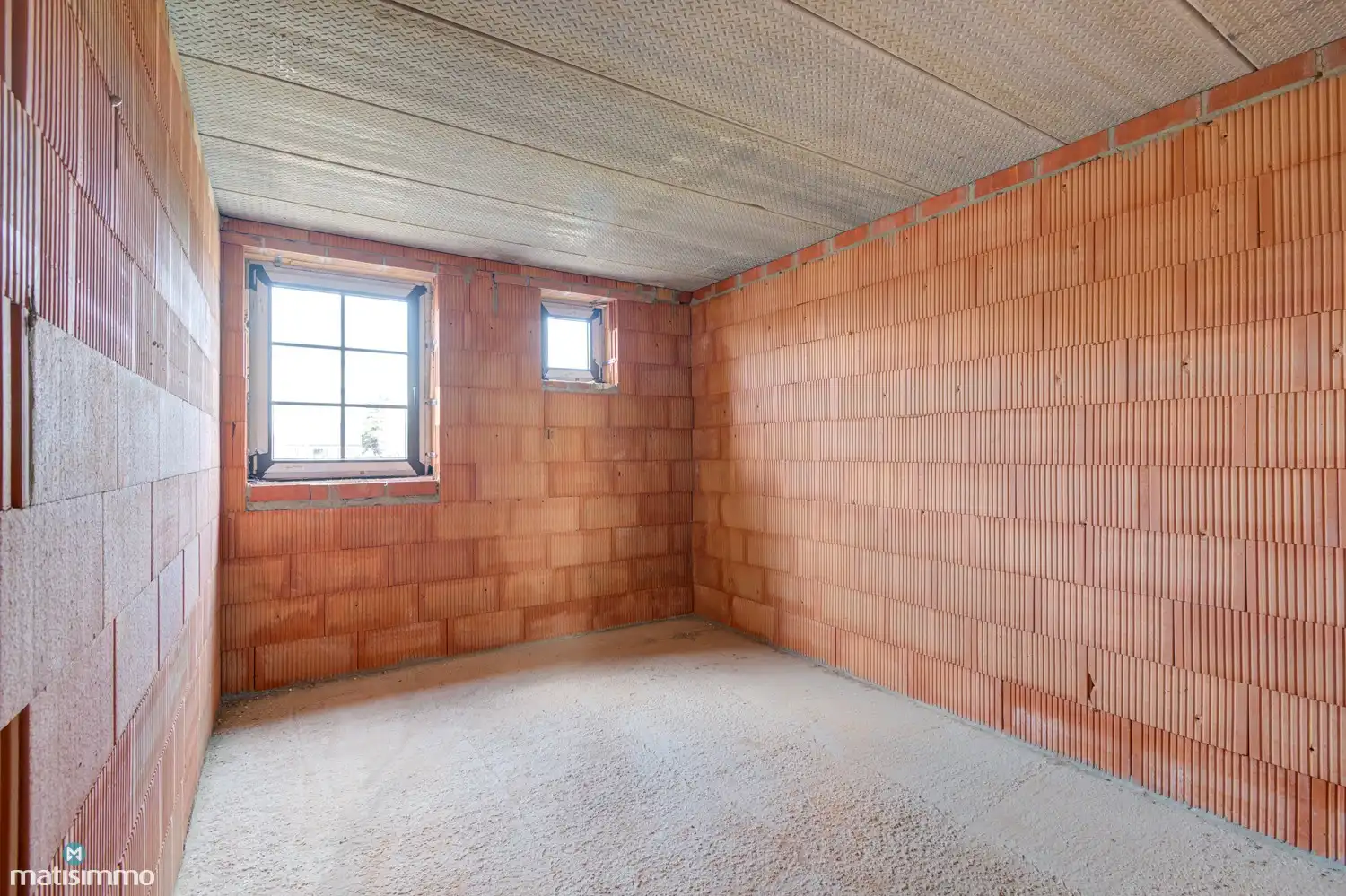 RUSTIG GELEGEN CASCO NIEUWBOUWWONING NABIJ HET GROEN TE OUDSBERGEN foto 20