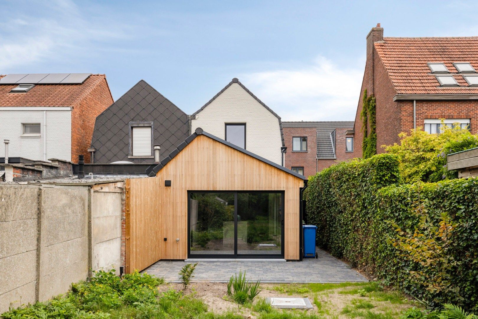 Prachtig, volledig gerenoveerde HOB met twee slaapkamers op een centrale ligging te Brasschaat!  foto 20