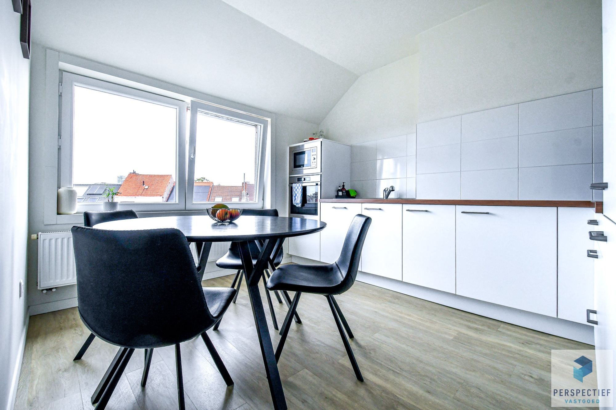 LICHTRIJK DUPLEX-APPARTEMENT (94 m²) MET 2 SLAAPKAMERS foto 6