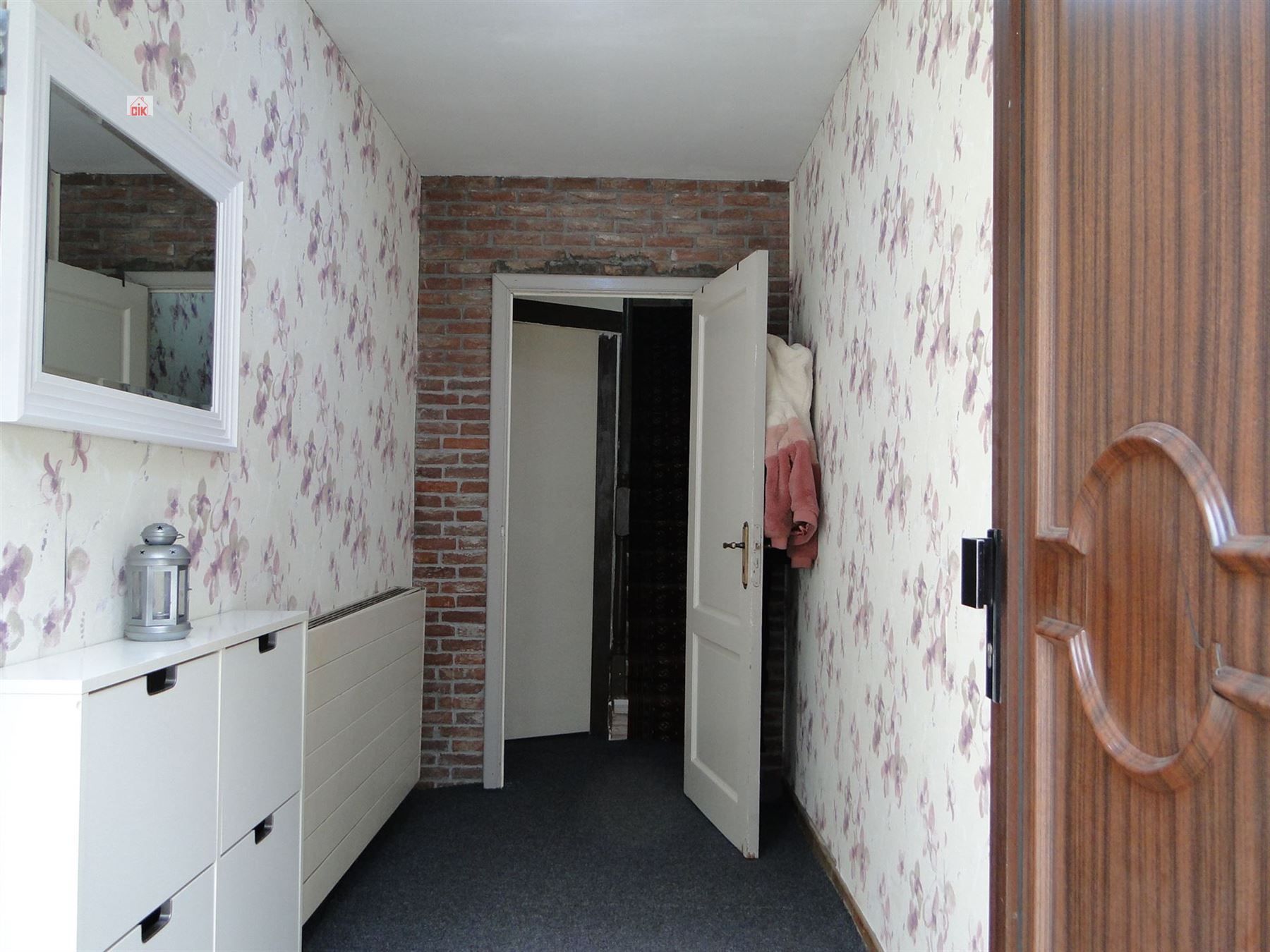 Woning met 4 slaapkamers en koer foto 2