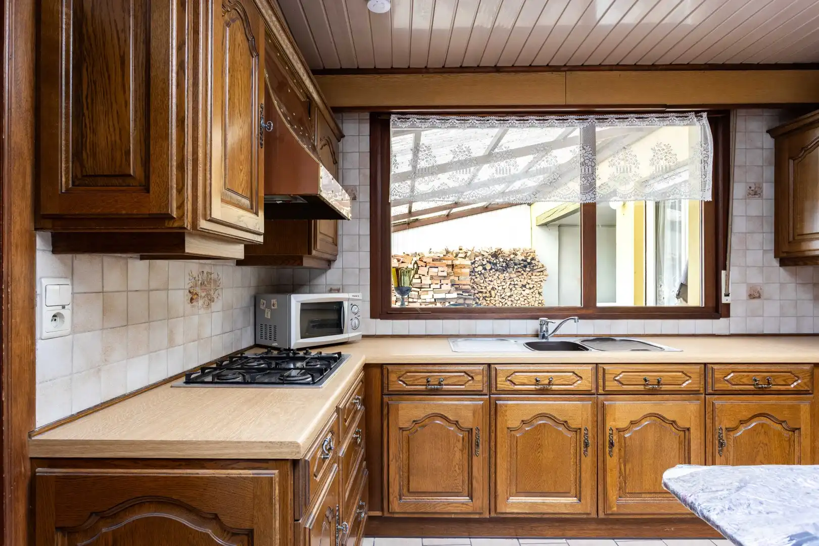 Renovatiepotentieel op een perceel van 1.320 m² in Evergem foto 14