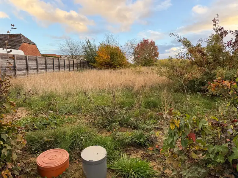 Goed gelegen bouwgrond voor open bebouwing op 9are foto 2