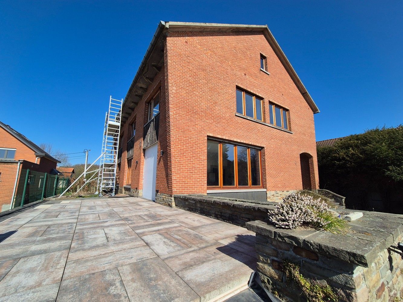 "Unieke Kansen: Ruime Woning met Tuin & Apart Appartement!" foto 8