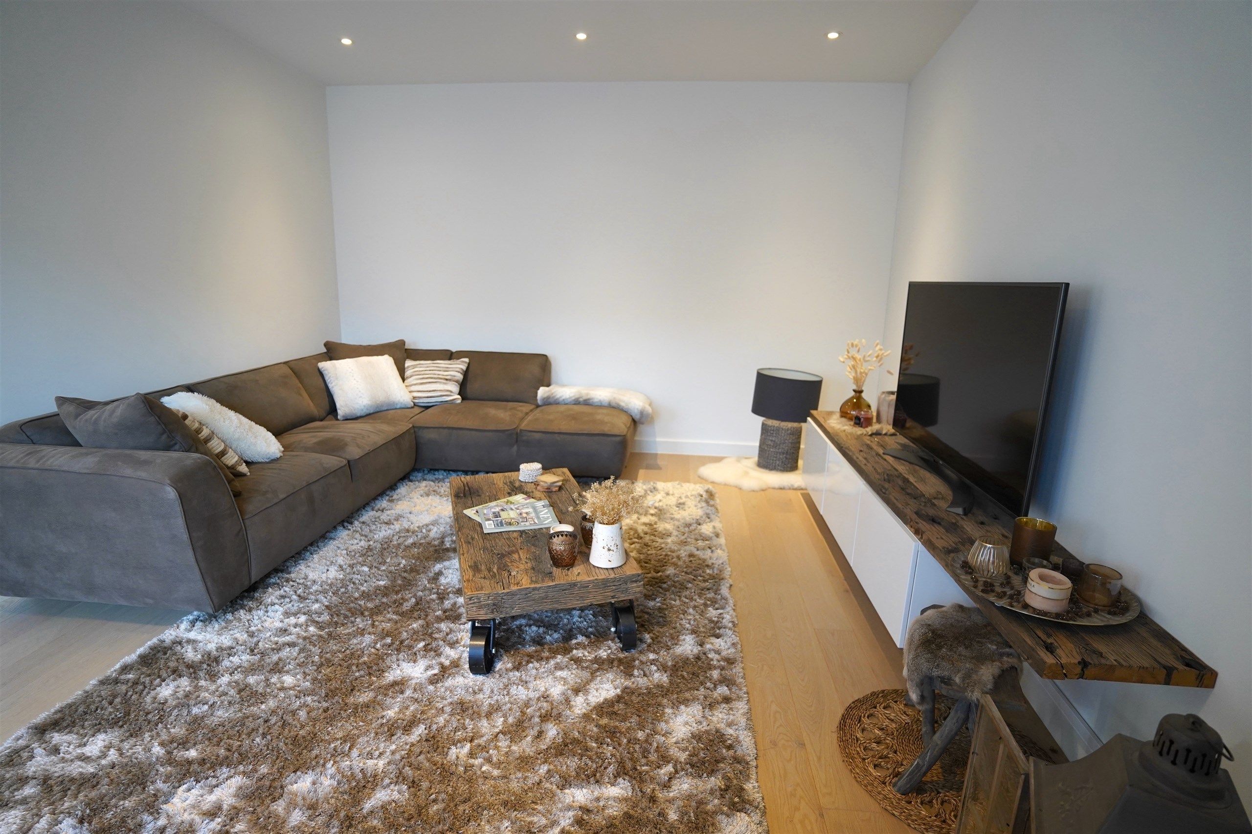 Bijzonder, smaakvol appartement met 50 m2 terras! foto 8