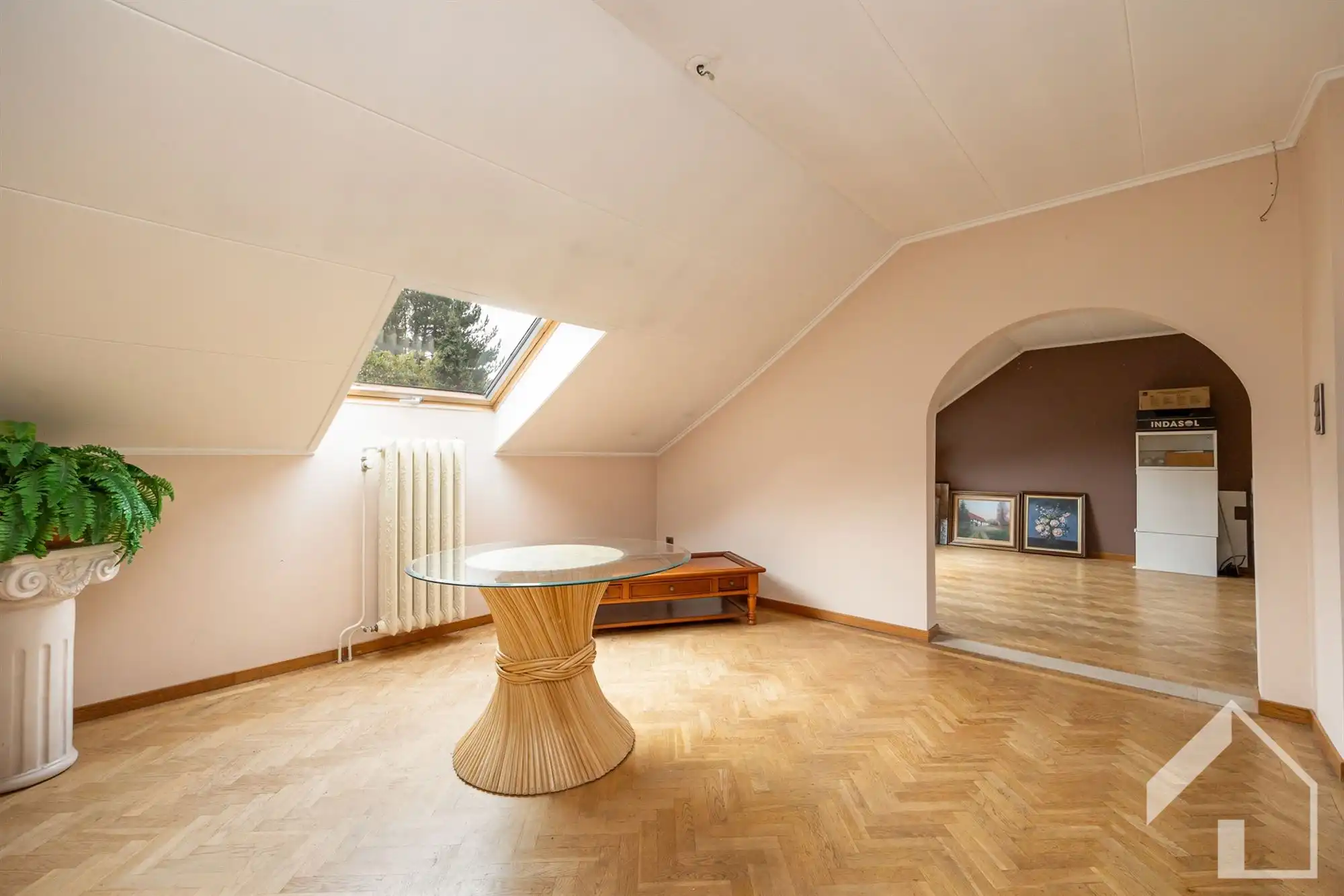 Ruime verzorgde woning in een rustige buurt  foto 26