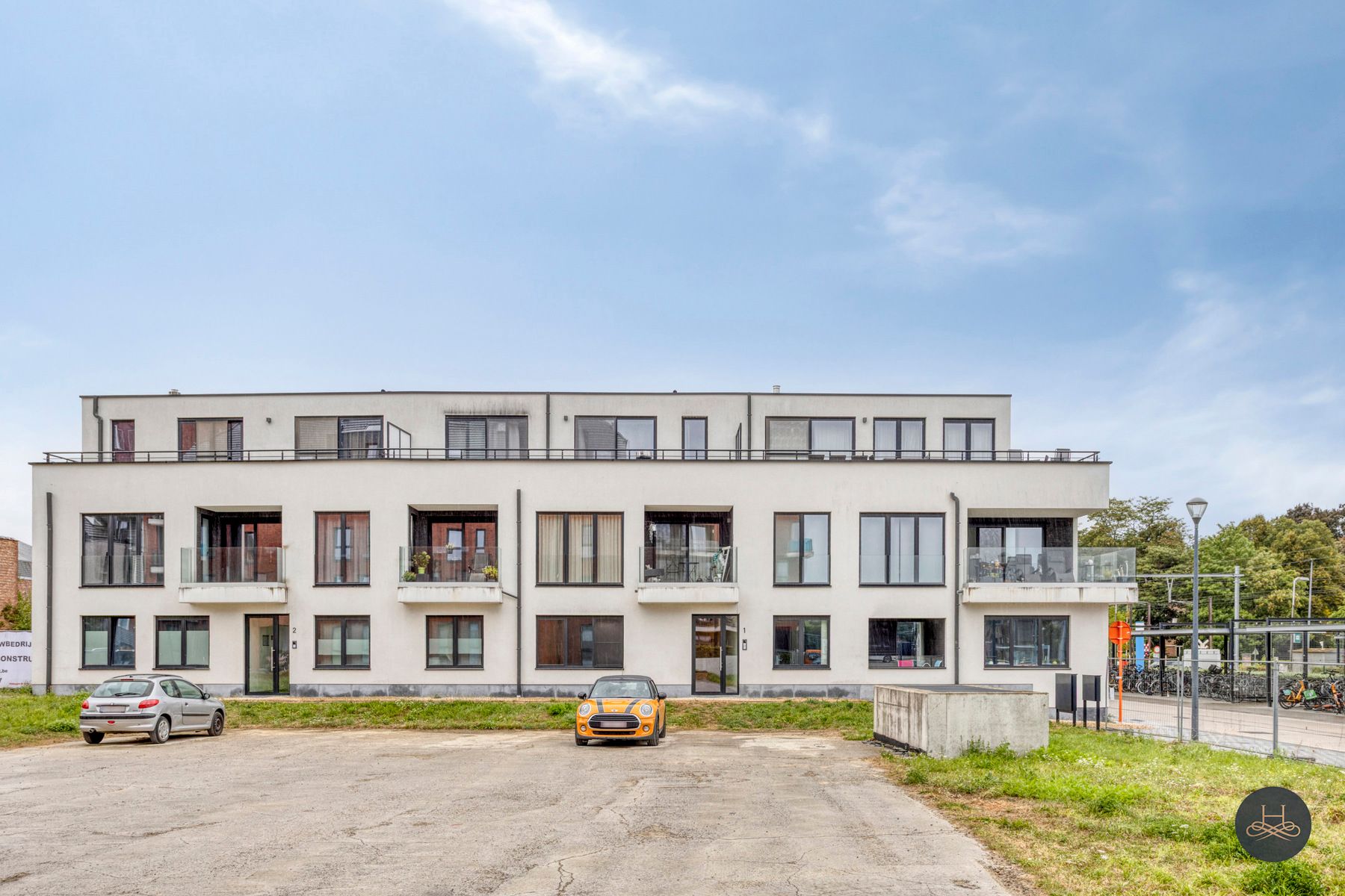 Lichtrijk, gezellig appartement met zeer goede verbindingen foto 2