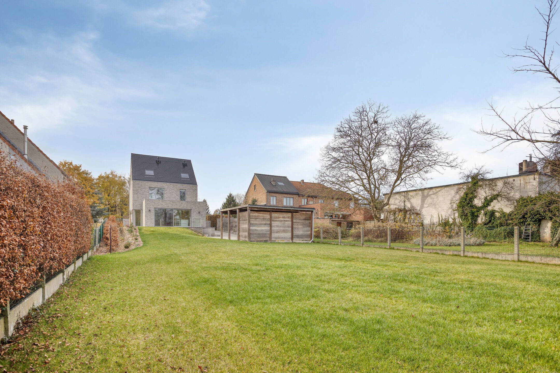 BEN woning met 4 slaapkamers, 2 badkamers, tuin & kelder foto 23