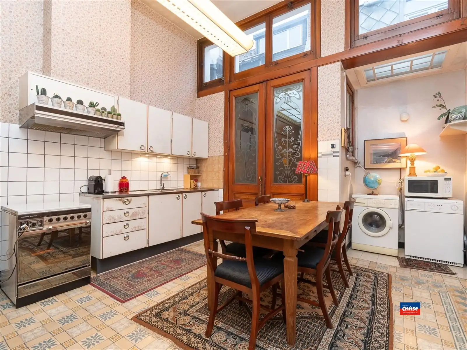Handelshuis met 7 slaapkamers en tuin foto 8