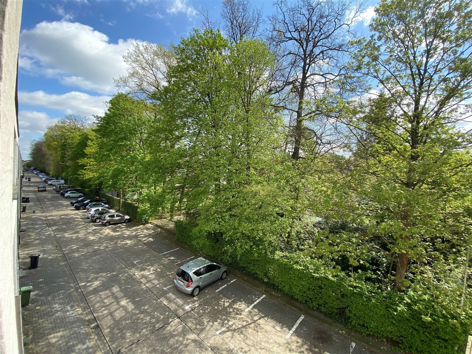 Instapklaar appartement centraal maar rustig gelegen te Brasschaat  foto 9