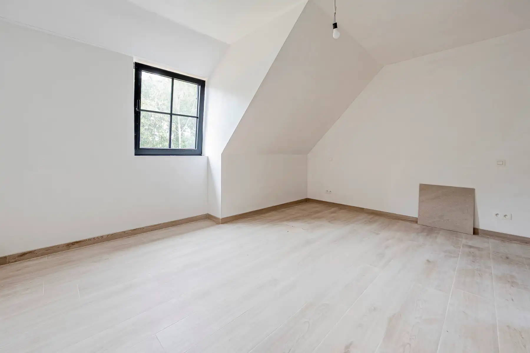 Ruime casco woning met 4 slaapkamers in Zele foto 11