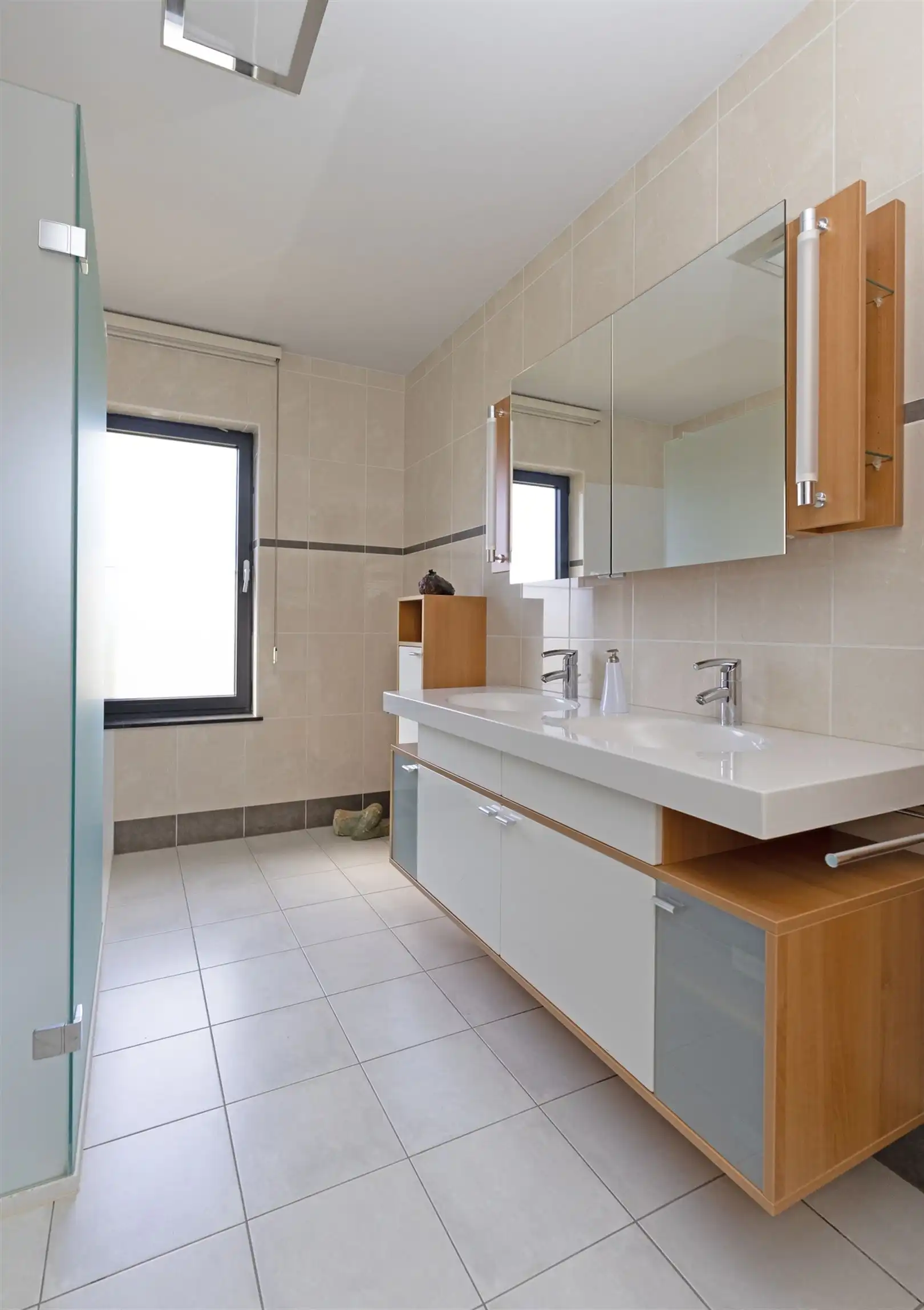Goed onderhouden villa nabij het centrum foto 10