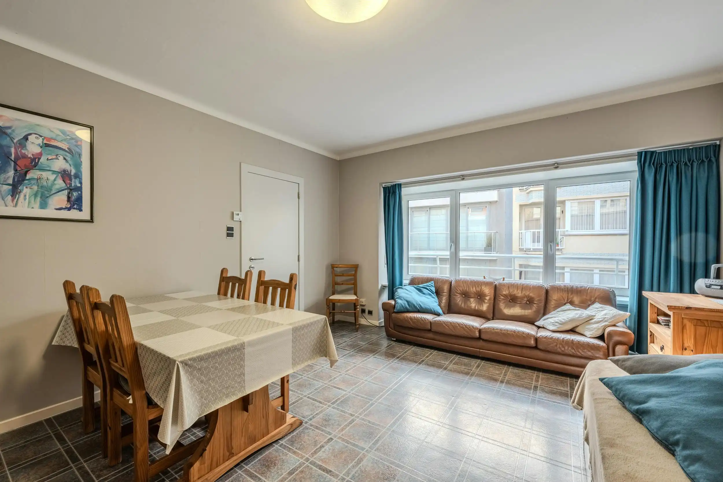 1-slaapkamer appartement met zijdelings zeezicht te Mariakerke foto 2