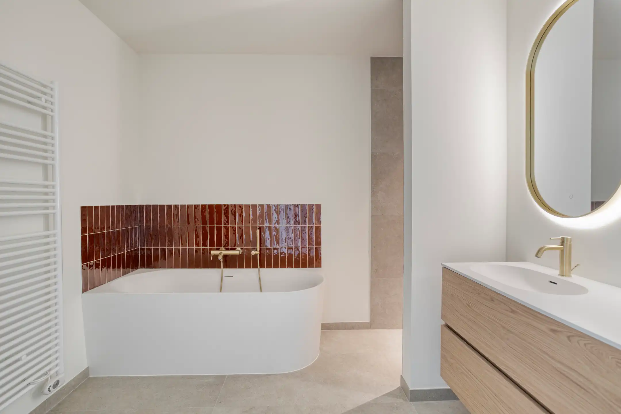 Luxueus afgewerkt gelijkvloersappartement met 3 slaapkamers foto 11