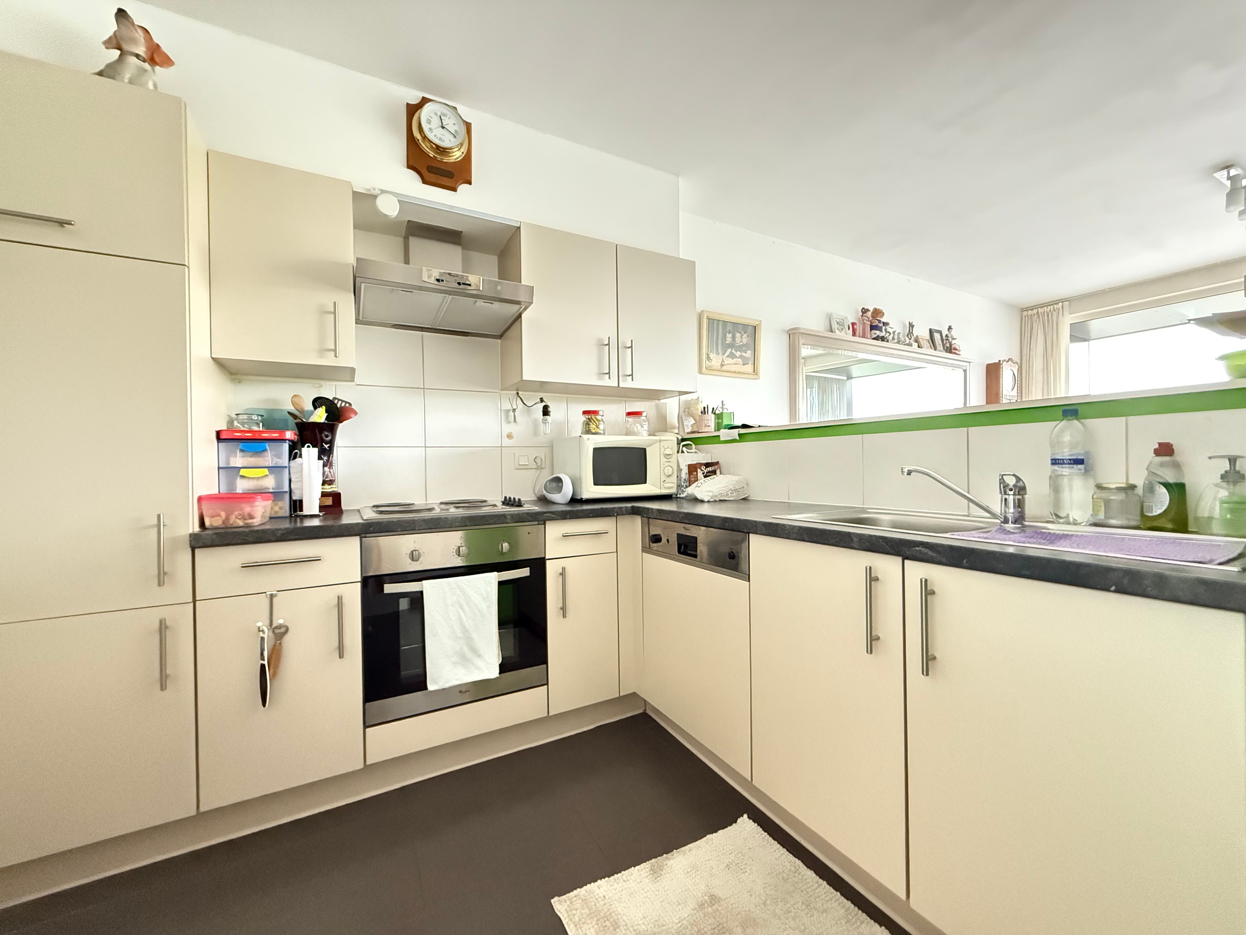 Recent appartement aan Spuikom Bredene foto 4