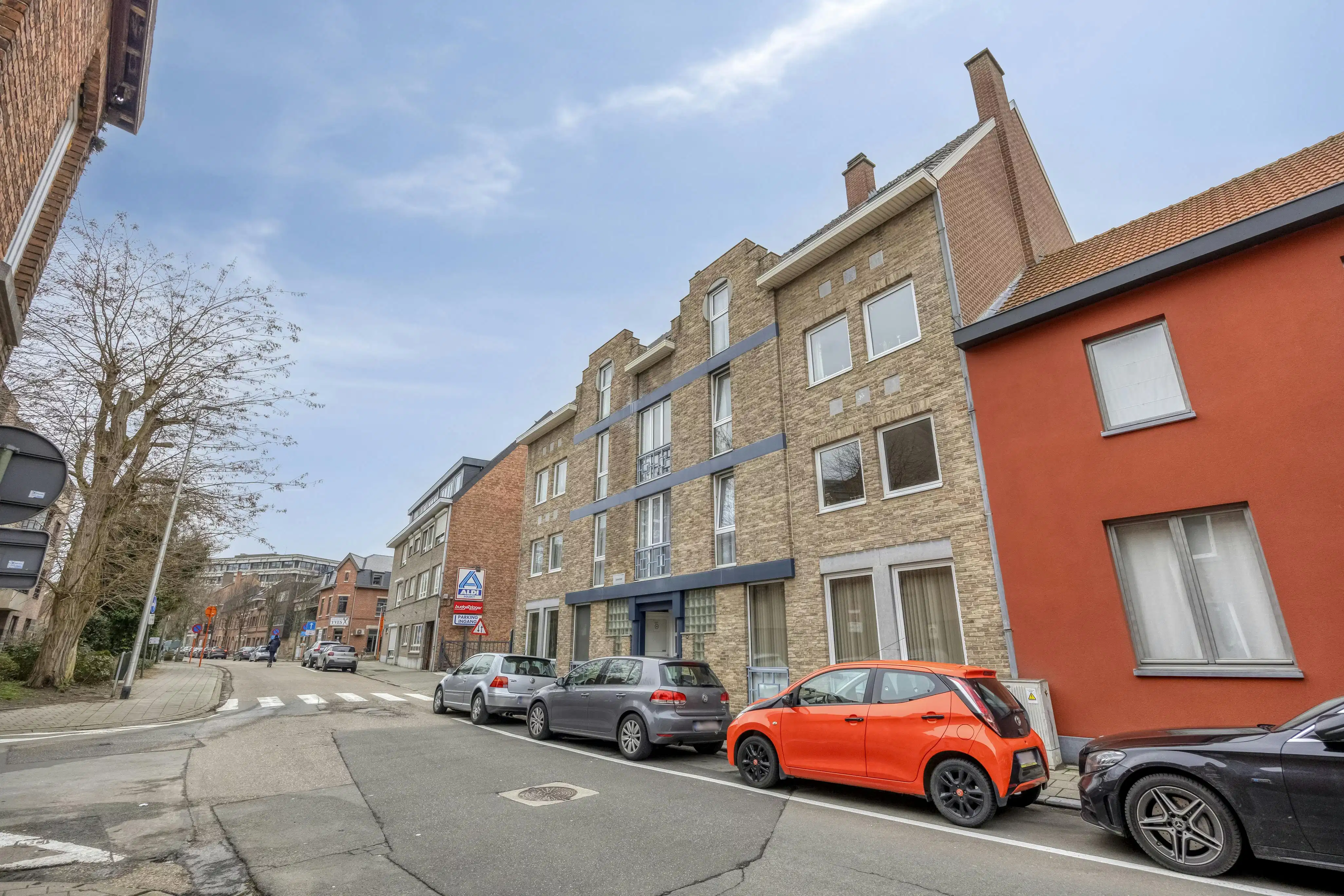 Gerenoveerd twee slaapkamer appartement in centrum Hasselt foto 13