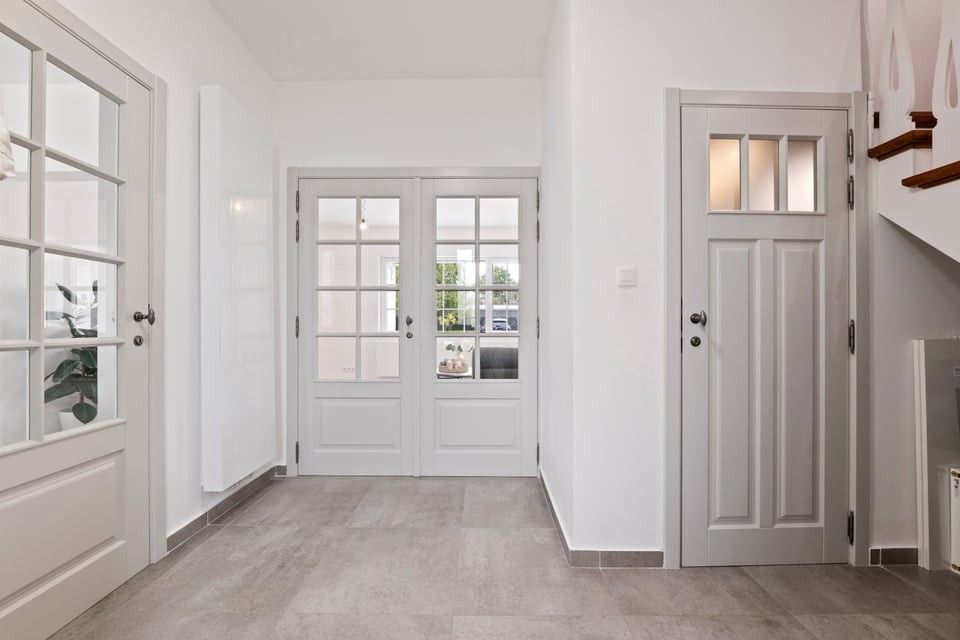 RUIME, GERENOVEERDE OPEN BEBOUWING MET 6 SLKS EN KNAPPE TUIN IN ALKEN foto 7