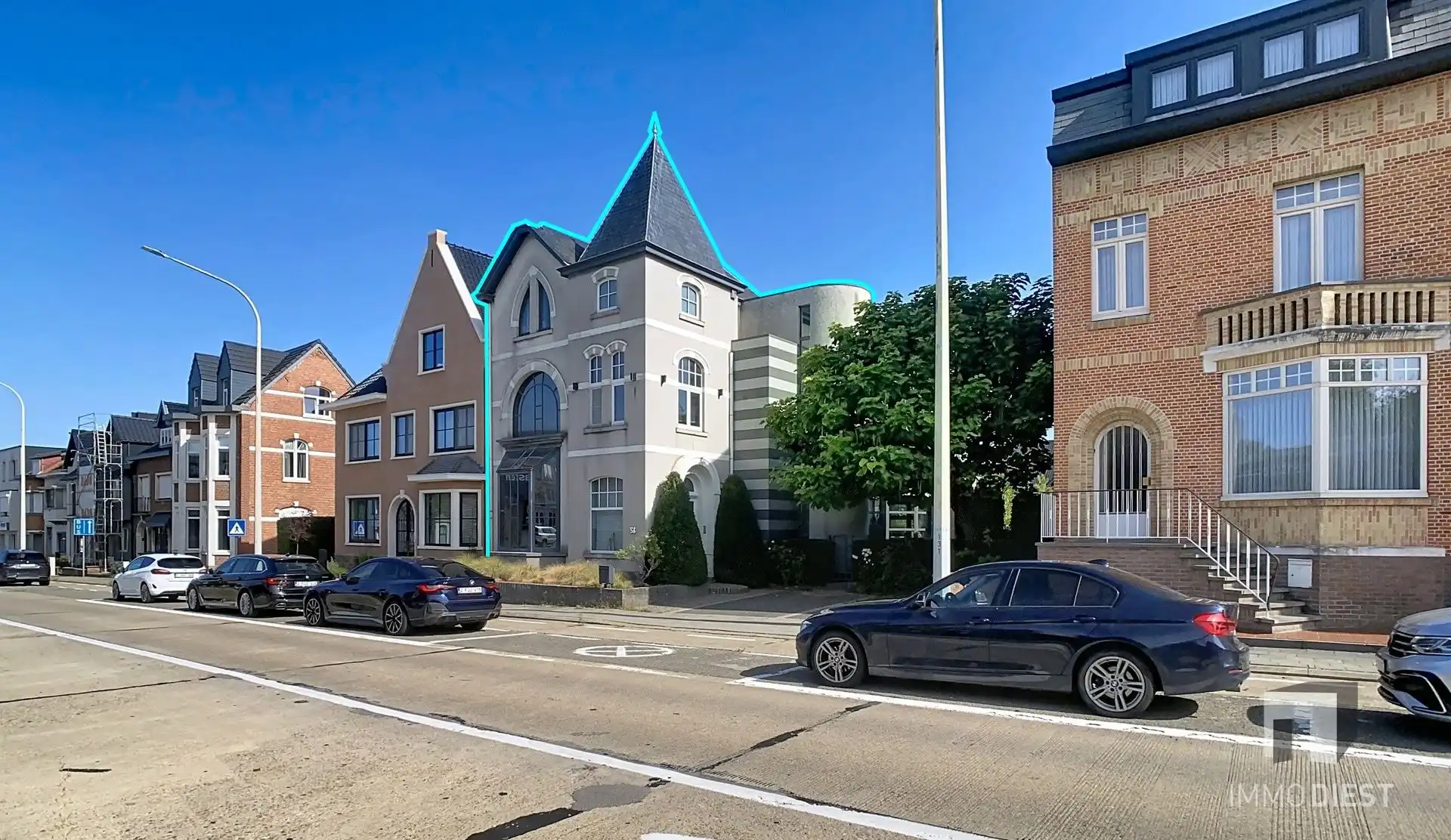 Hoofdfoto van de publicatie: Een stijlvolle herenwoning met ruimte, charme, stadstuin én uitzonderlijk toekomstpotentieel, op slechts 1 km van de Markt van Diest
