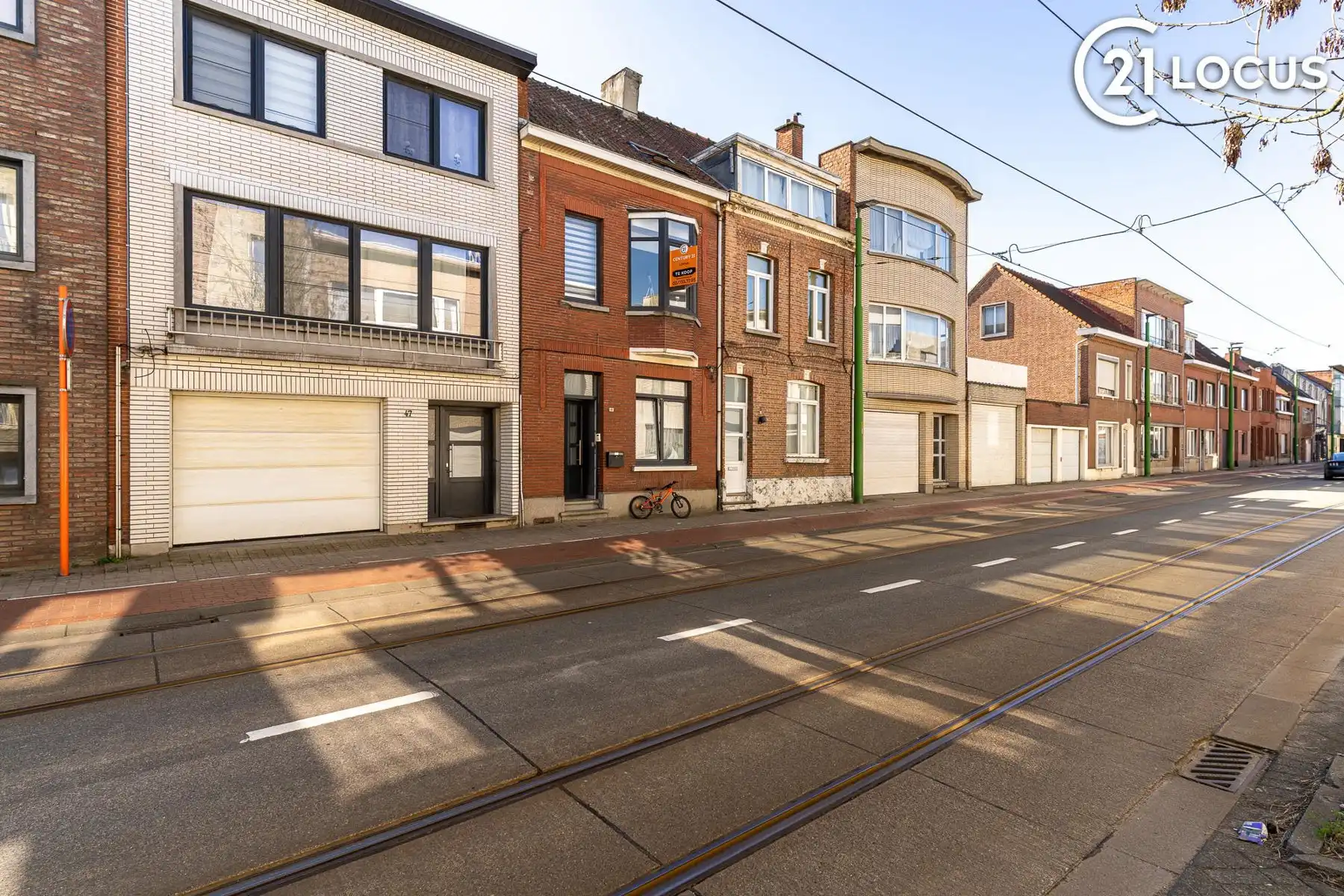 Instapklare gezinswoning met 4 slaapkamers in Zwijndrecht foto 16