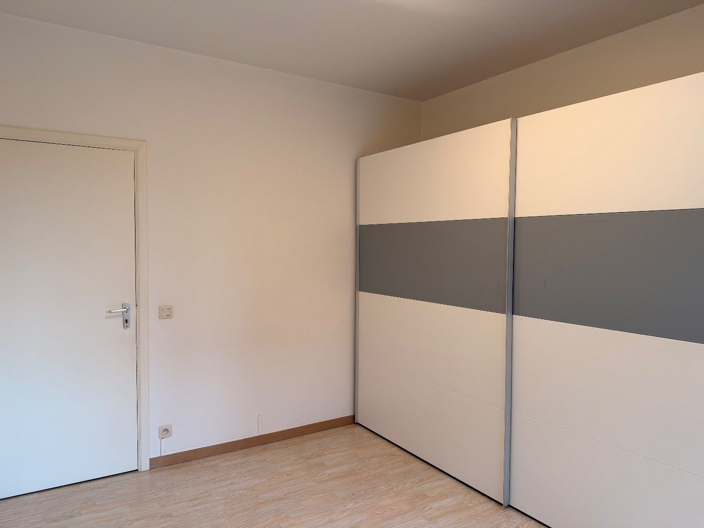 Ruim appartement te huur met 2 slaapkamers op een TOPlocatie te Lier! foto 14