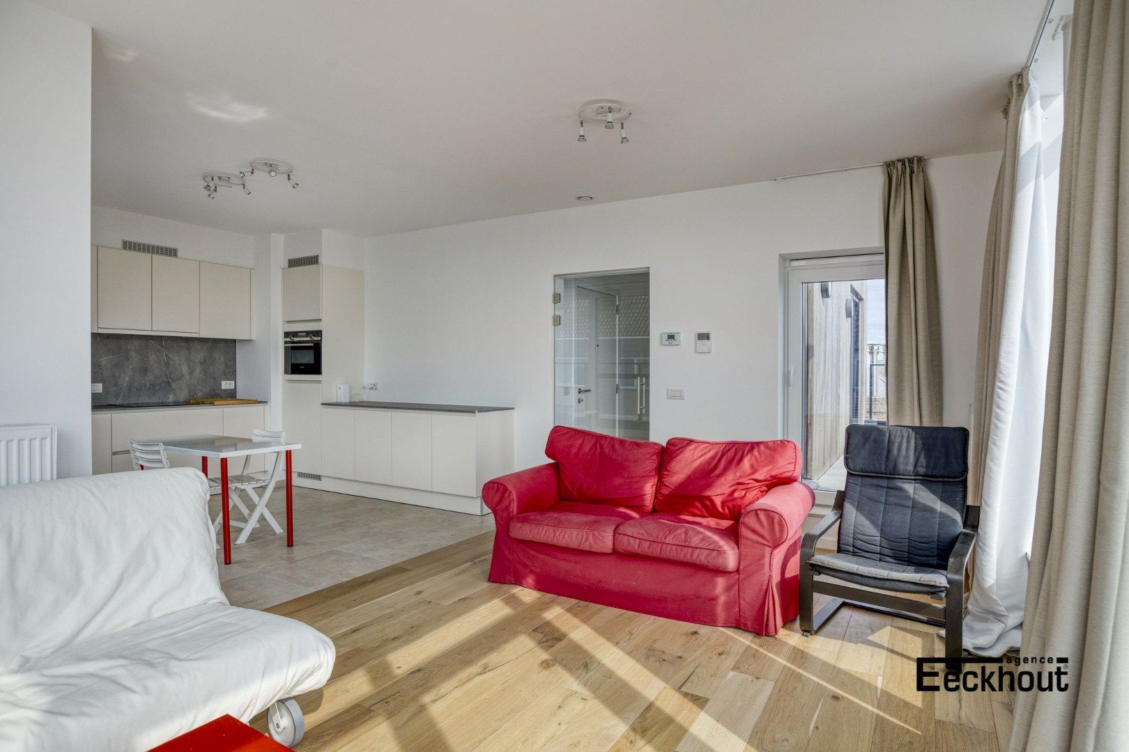 Exclusieve penthouse met fenomenale zichten op het kanaal & de spuikom! foto 4