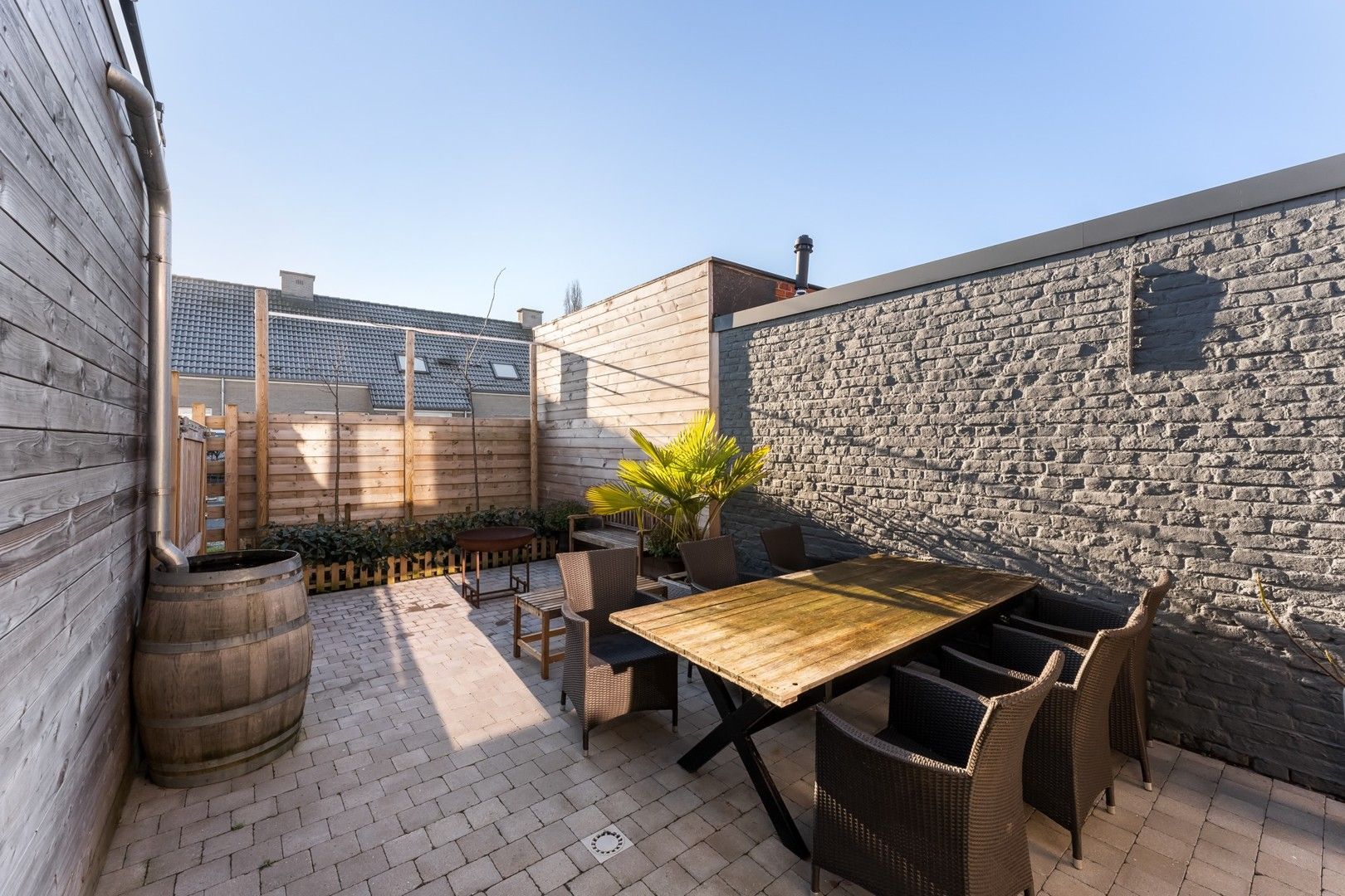 Instapklare woning met 2 slaapkamers op centrale ligging te Zwevezele! foto 14