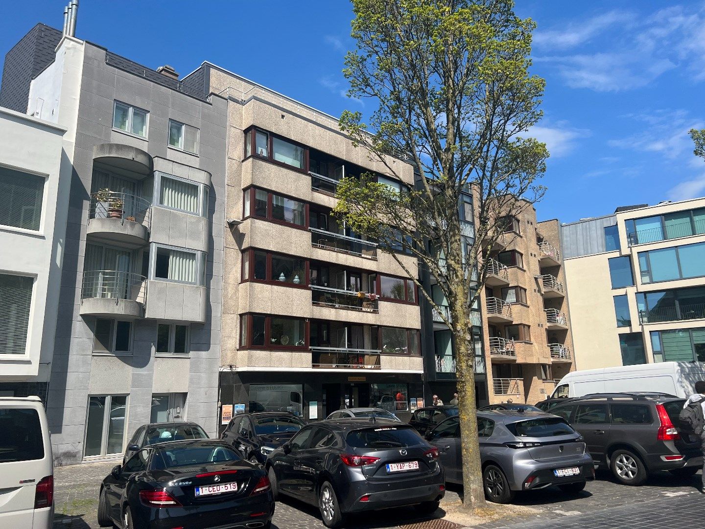 Geriefelijke en instapklaar appartement op zeer goede ligging! foto {{pictureIndex}}