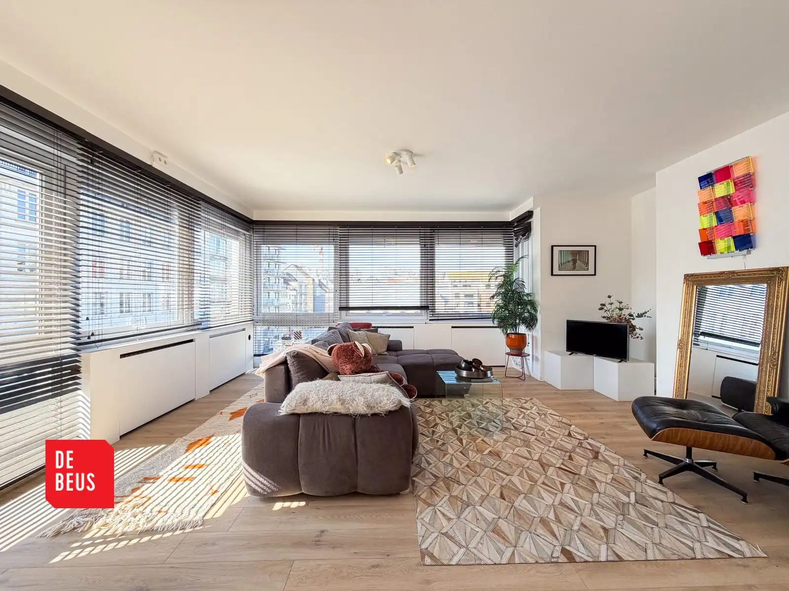 Zonovergoten én gerenoveerd appartement met 2 slpk aan de Groentemarkt in Oostende. foto 15