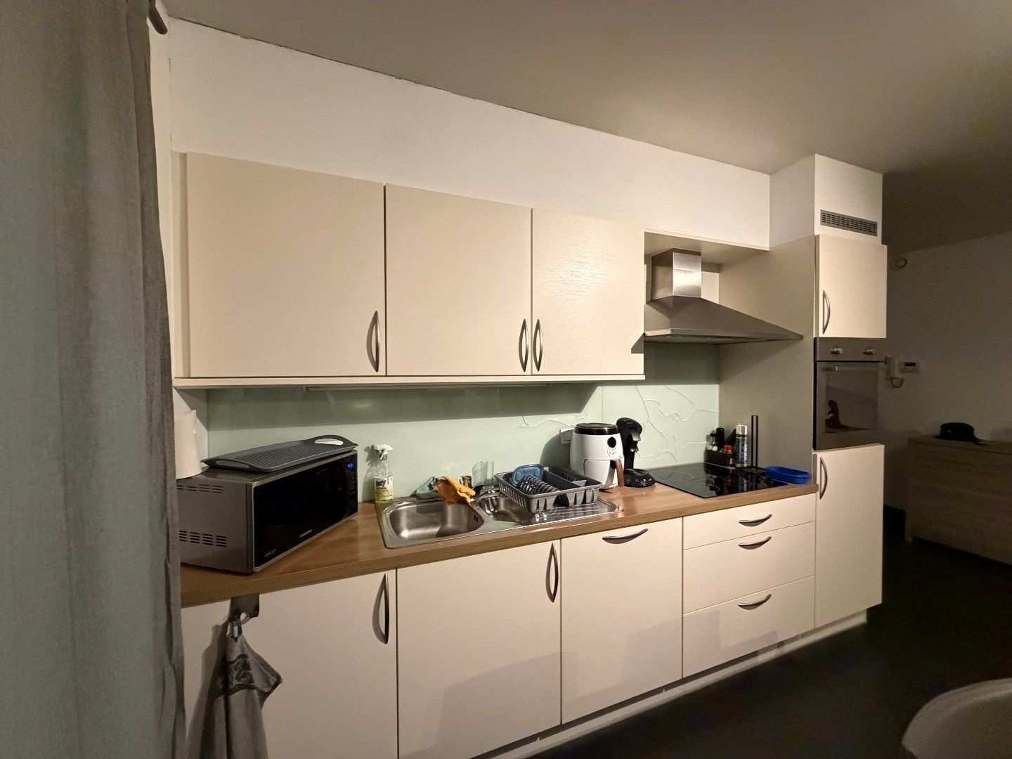Gelijkvloers 1-slpk appartement nabij voorzieningen foto 8