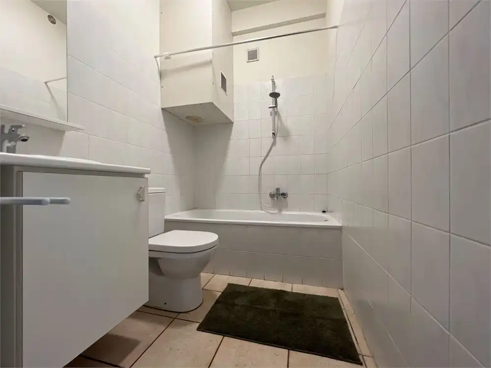 Instapklaar app. met 2 slpks. + ruim, zonnig terras (22m²) !!! foto 7