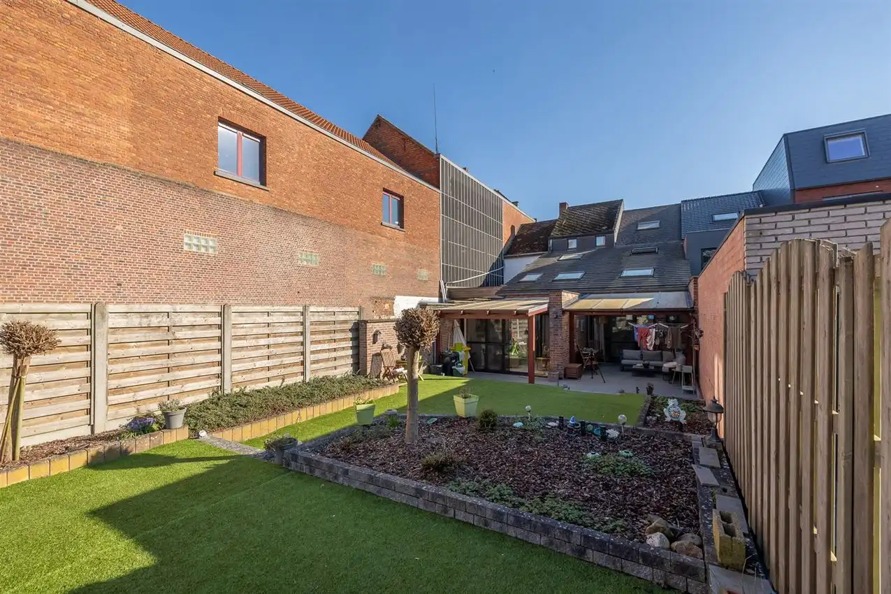 Ruime gezinswoning in het hartje van Scherpenheuvel foto 28