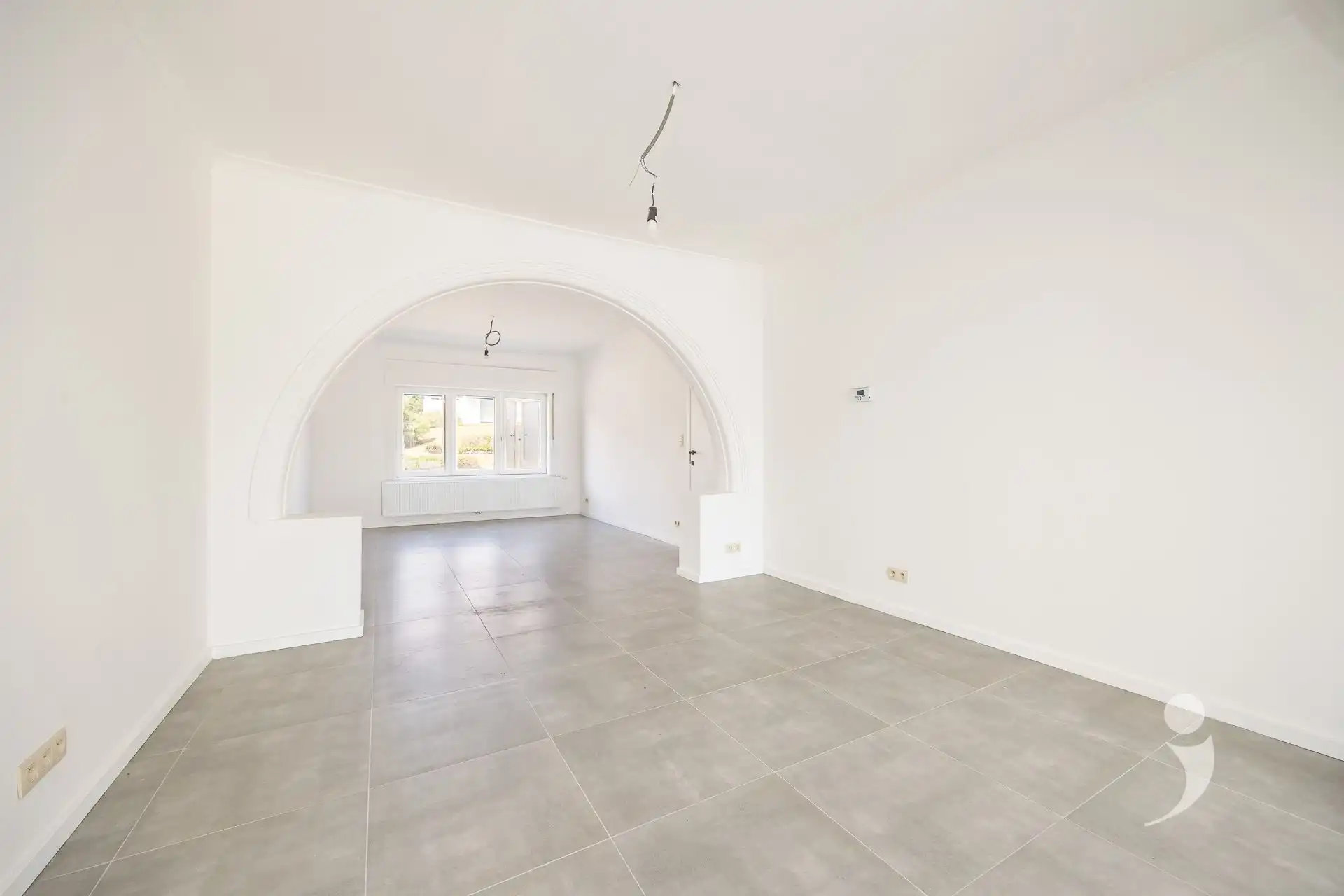 Karaktervolle, volledig gerenoveerde woning met 4 slaapkamers, 2 badkamers en zonnige tuin! foto 8