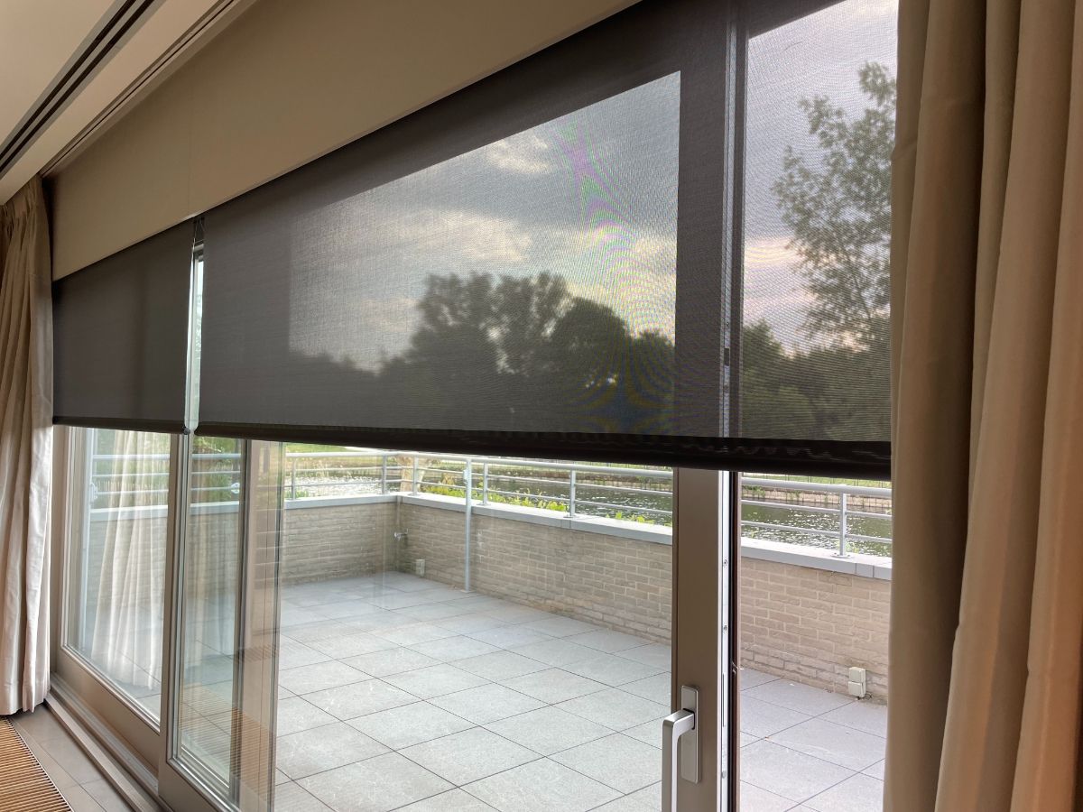 LUXE APPARTEMENT + zeer riant zongericht terras, dubbele garage & (wijn)kelder foto 57