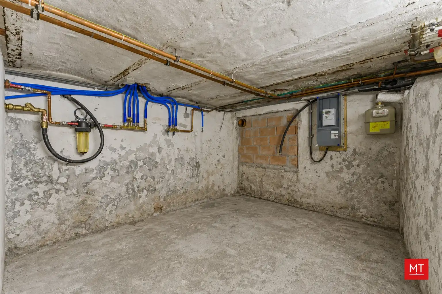Centraal gelegen instapklare woning met 3 slaapkamers, zonnige tuin en praktijkruimte in Langemark foto 21