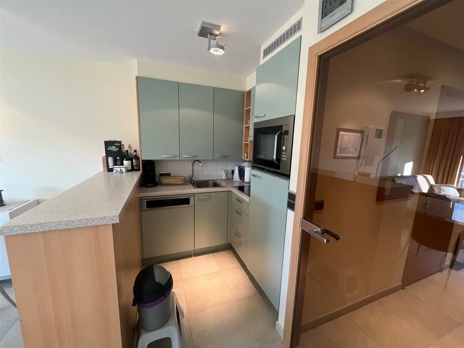 Prachtig gelegen studio in perfecte staat foto 12