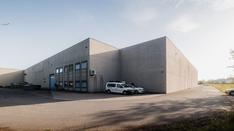 Logistiek magazijn te huur foto 11