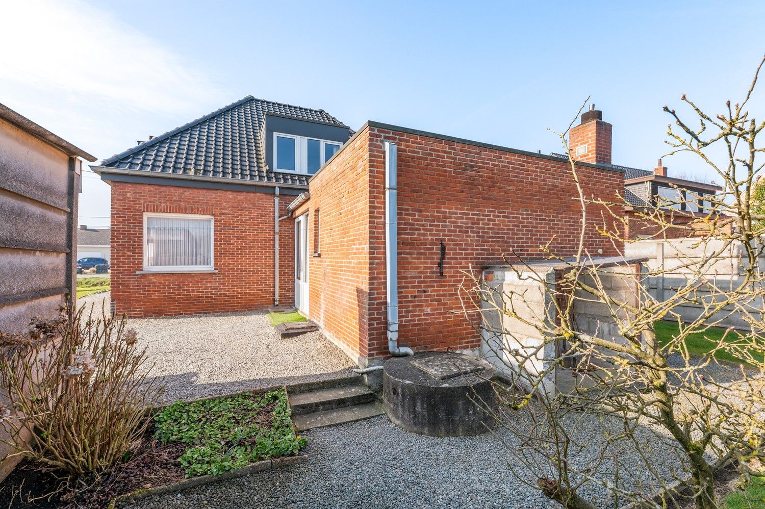 Charmante woning op 675 m². foto 21