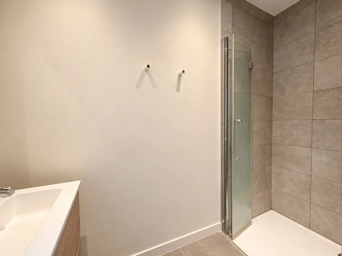 Verhuurd 2-slaapkamerappartement met 2 badkamers – 97 m² foto 6