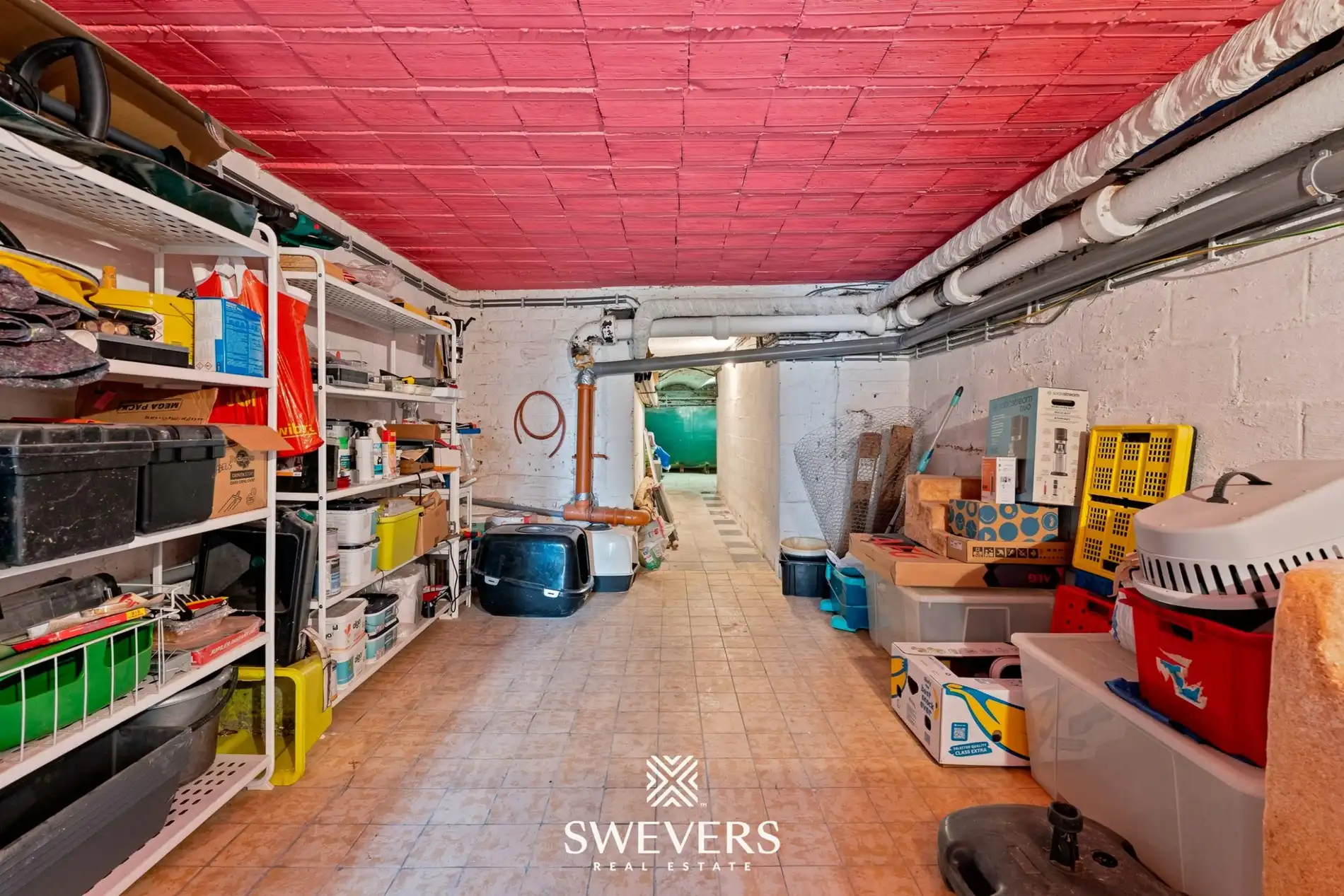 Instapklare woning met verrassend veel ruimte in Borgloon foto 23