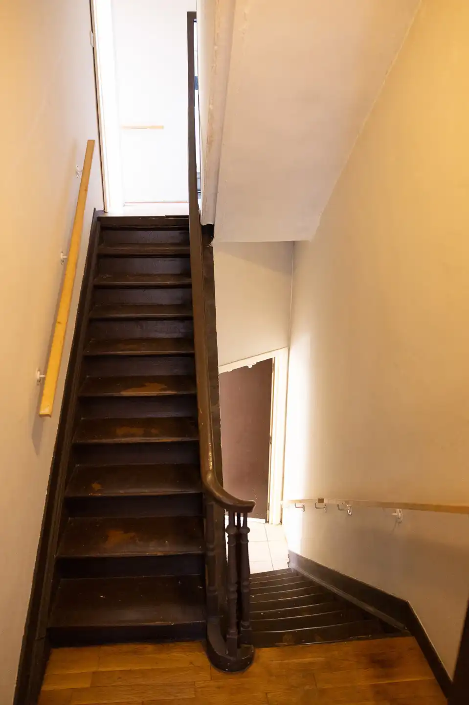 JETTE – HOEKGEBOUW ±540 M² – HANDELSRUIMTE + WONING  foto 22