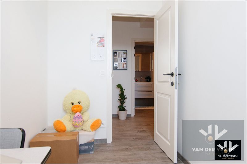 LUXUEUS AFGEWERKT PENTHOUSE IN HARTJE HASSELT foto 18
