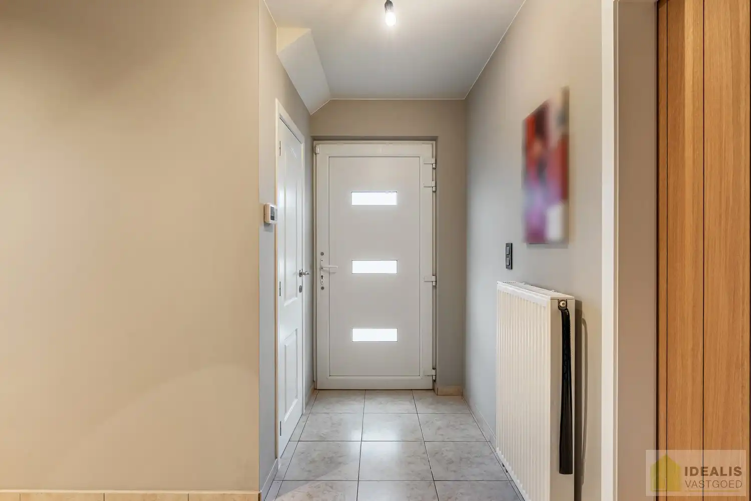 PERFECT ONDERHOUDEN GELIJKVLOERS APPARTEMENT MET MAAR LIEFST 3 SLAAPKAMERS VLAKBIJ HET BRUISENDSE CENTRUM VAN HEUSDEN-ZOLDER foto 7