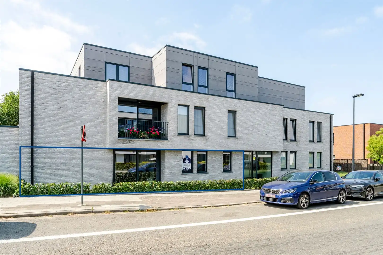 Appartement foto {{pictureIndex}}