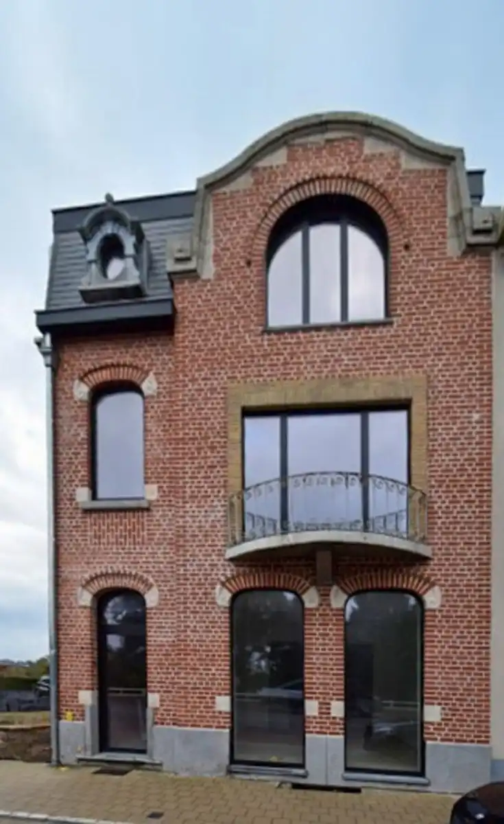 Handelspand op commerciële ligging foto 9